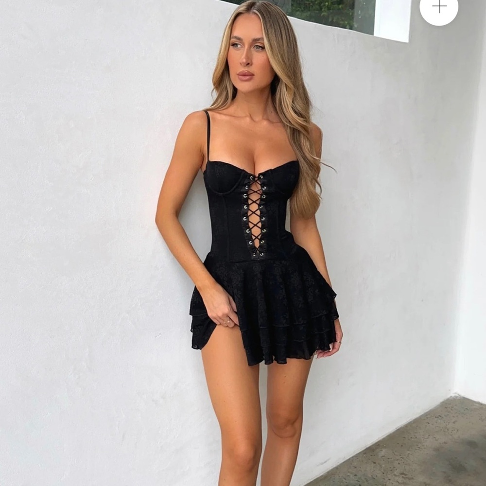 Outcast Clothing: MISCHA MINI DRESS BLACK L